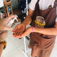 ก๋วยเตี๋ยวเรือลอยลำ อร่อยที่สุดในโลก (หมู่บ้านเสนานิเวศน์ 1)