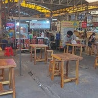 Okข้าวหมูแดง หมูกรอบ ตลาดแฟต กทม90