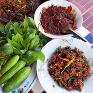 ลาบร้อยเอ็ดแซ่บเกินร้อย