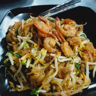 ผัดไทนายแว่น ปิ่นเกล้า