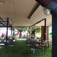 ก๋วยเตี๋ยวเรือรสนิยม ต้นตำรับ หมู่บ้านสายฝน1 อ.เมือง ขอนแก่น