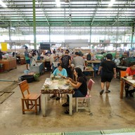 บรรยากาศ ป้าต้อย ตลาดแตก ก๋วยเตี๋ยวหมูน้ำตก ผักไห่