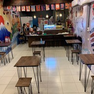 ซูชิมั้ยลาดพร้าว64 สามเสนนอก