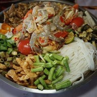 บุรีรัมย์เป็ดย่าง สาขาตลาดไท