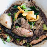 เมนูของร้าน ก๋วยเตี๋ยวเรืออยุธยา ป.ประทุม ซอยพหลโยธิน 62