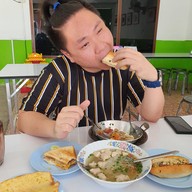 อิ่มเอมไข่กระทะ สกลนคร