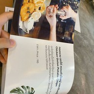 W8x  Viangpha Cafe In Town