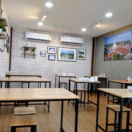 ซุปเปอร์แกง ข้าวแกงใต้ ปั๊มคาลเท็กซ์เจ้าคุณทหาร