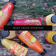 เมนู Monkey Smile Juice น้ำผักผลไม้แท้ 100% สูตรคุณพ่อ