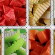 ครัว 2 พี่น้อง ยำแซ่บซี๊ด & ตามสั่ง & ผลไม้ดอง หน้าวัดสำโรง บางกรวย เอาที่สบายใจ