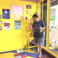 ภายในร้านมีที่ชั่งน้ำหนัก ด้วยครับ