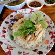 เพ็ญศรีข้าวมันไก่ @ หลัง มช หลัง มช