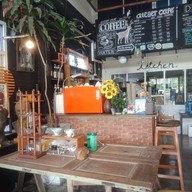 บรรยากาศ Atelier Cafe' and Studio