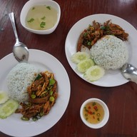 เมนูของร้าน ไพรัชฟาร์ม เป็ดพะโล้