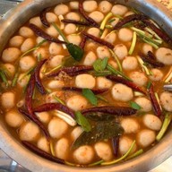 ร้านขนมจีนน้ำยาคุณย่า