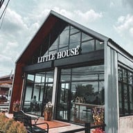 เรือนเล็ก