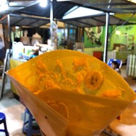เครปไส้แตก หน้า ม.วลัยลักษณ์