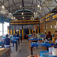 โกบอย ก๋วยเตี๋ยวเรือ คลอง 2