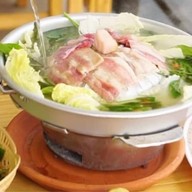 ตันหยงหมูกระทะ ณ วังน้ำเขียว