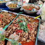 บรรยากาศ ข้าวแกง (ตลาดนัดวังหิน41)
