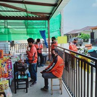ร้านอิ่มจัง ตามสั่งแซ่บนัว ฮาล้าล