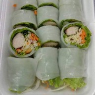 ก๋วยเตี๋ยวลุยสวน( น้ำจิ้มมะนาวสด รสเด็ด ) ไม่ใส่ผงชูรส (ไม่มีส่วนผสมของเนื้อสัตว์)