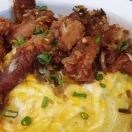 Neighborhood Cafe ดั้งเดิม