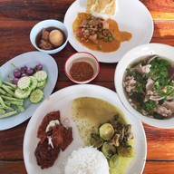 สถานีข้าวแกง (มหาชน)