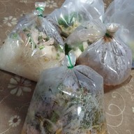 เมนูของร้าน ก๋วยเตี๋ยวเรือขึ้นบก (ตลาดบางบัวทอง)