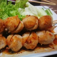 ลูกชิ้นโกฮับเมืองทอง  มาเก็ตวิลเลจ สุวรรณภูมิ มาเก็ตวิลเลจ สุวรรณภูมิ