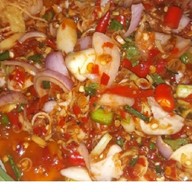 ร้านสารพัดตำเมี่ยงปลาเผาไทนคร ศรีสงคราม