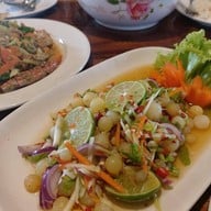 นั่งริมเล Sea Food