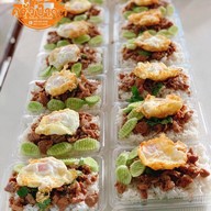 ครัวป้าญา อาหารตามสั่ง