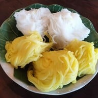 คุณนายแม่ มหิดล