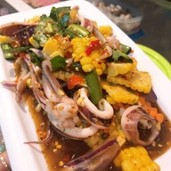 ยำแซ่บ Jenny