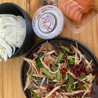 เมนูของร้าน ส้มตำแสงปัญญา แพรกษา