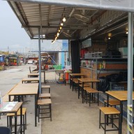 ส้มตำ ยำขนมจีน ก๋วยจั๊บญวน-คุณนายสะอาด ปทุมธานี