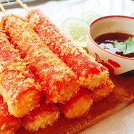 Moka  on Earth ข้าวกระเพราแซ่บ+เครื่องดื่ม