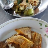 ข้าวแกงลิ้มเจริญ