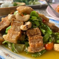 ขนมจีนบุญให้