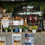 บรรยากาศ Mouthfeel x Warm Batch Roasters