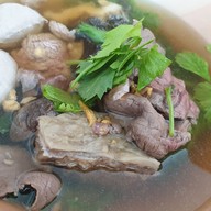 เมนูของร้าน เนื้อวัวไร้เทียมทาน (เหม่งจ๋าย)