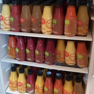 เมนู Monkey Smile Juice น้ำผักผลไม้แท้ 100% สูตรคุณพ่อ