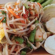 กี้กี้ แซ่บนัว