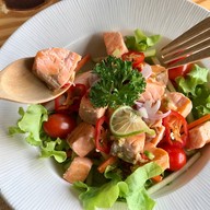 Eat Me  Eat Clean มีโชคพลาซ่า