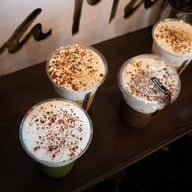 Moka Mania - Sukhumvit 23 กาแฟสดหม้อต้ม ซ.สุขุมวิท23 Sukhumvit 23