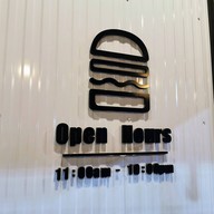 หน้าร้าน Bigger' Burgers and Steak