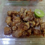 สถานีแซ่บ Byyumkung
