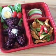 Eat Me  Eat Clean มีโชคพลาซ่า