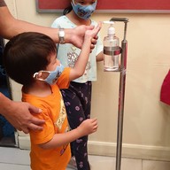 ร้านอาหารผึ้งหลวง